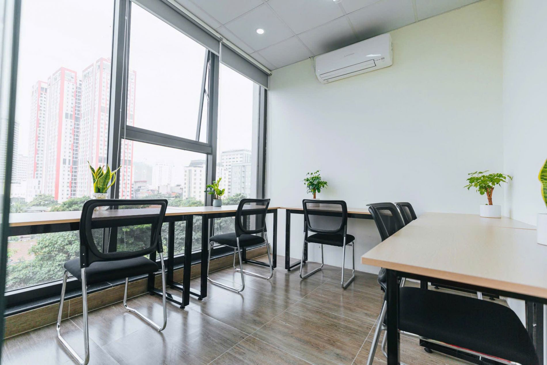 Cho thuê chỗ ngồi làm việc tại quận Hai Bà Trưng